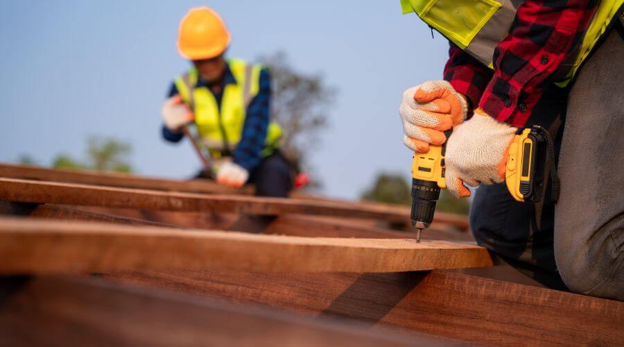 Expert new roof installation services in Rawlins, WY